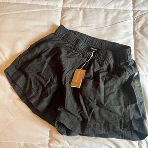Patagonia Women's Size Small Garden Island Shorts NWT